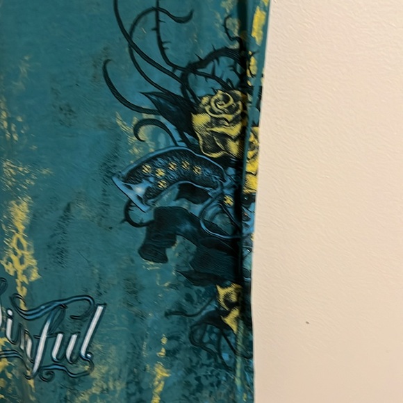 Sinful T Shirt Size Large - Picture 10 of 14